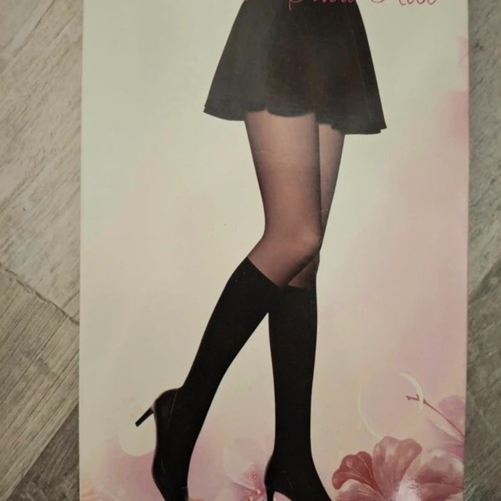 Chic Black Sheer Hosiery